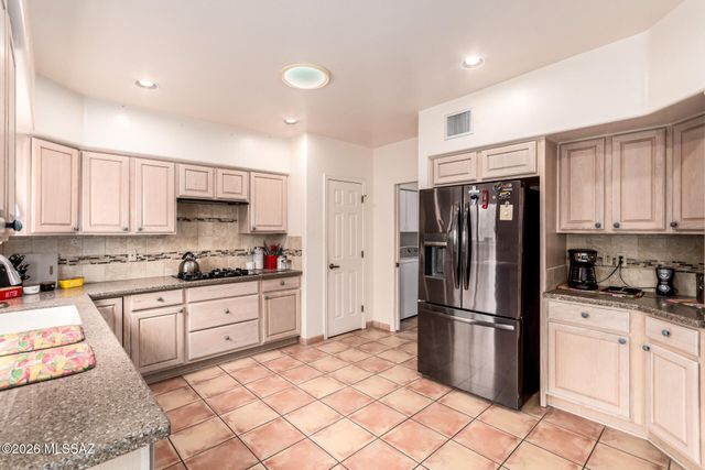 1655 W Placita Del Codillo, Sahuarita, AZ 85629