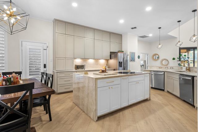 2325 Heather Ridge Drive, Flower Mound, TX 75028