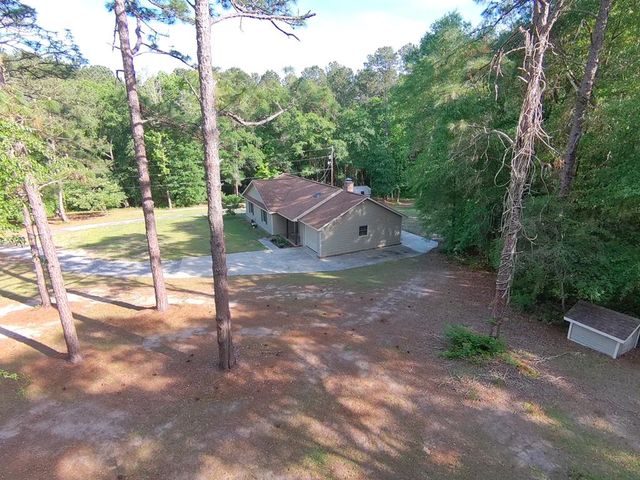 235 Squirrel, Newton, AL 36352