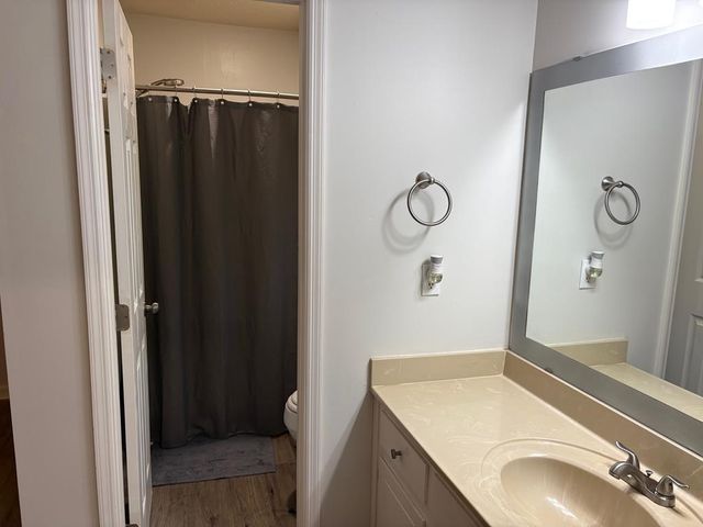 235 Squirrel, Newton, AL 36352