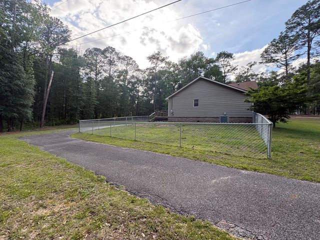 235 Squirrel, Newton, AL 36352