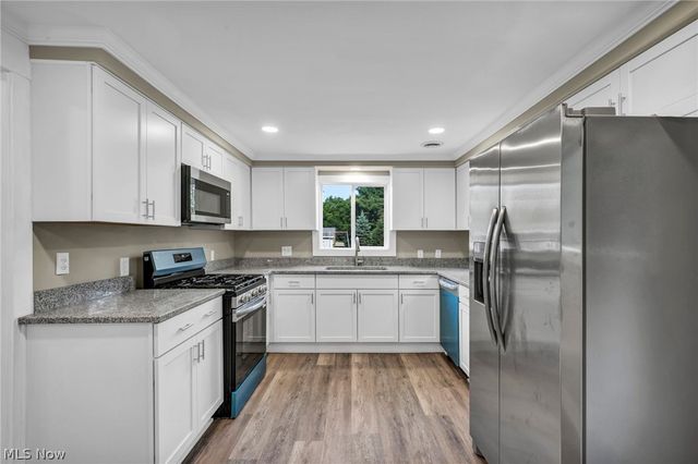 7655 Walnut Drive, Chippewa Lake, OH 44215