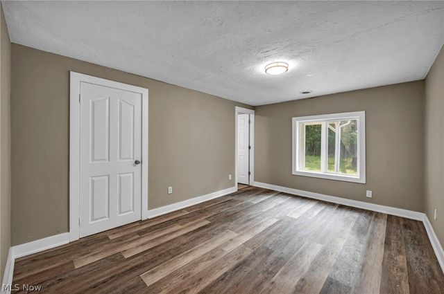7655 Walnut Drive, Chippewa Lake, OH 44215