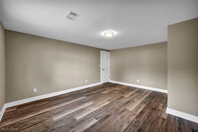 7655 Walnut Drive, Chippewa Lake, OH 44215