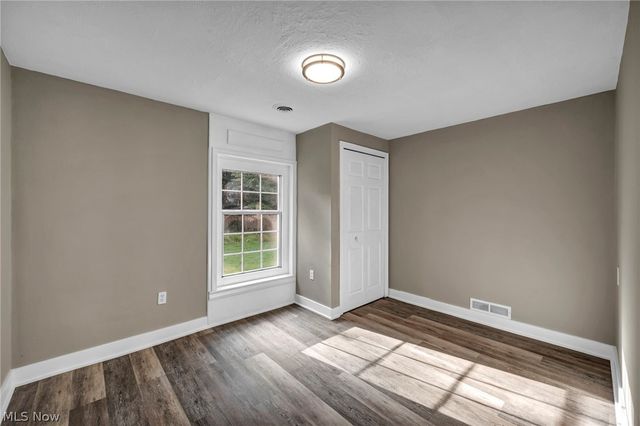 7655 Walnut Drive, Chippewa Lake, OH 44215