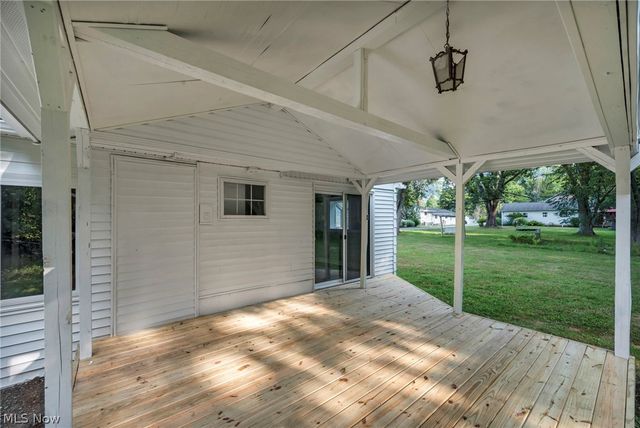 7655 Walnut Drive, Chippewa Lake, OH 44215