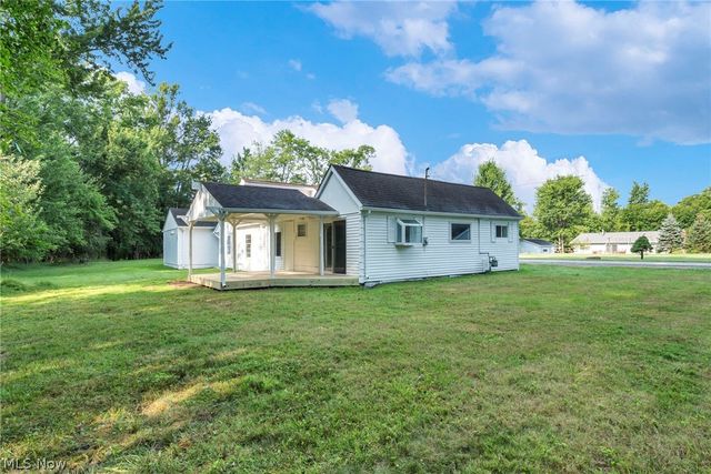 7655 Walnut Drive, Chippewa Lake, OH 44215
