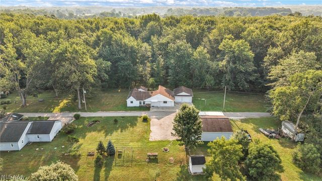 7655 Walnut Drive, Chippewa Lake, OH 44215