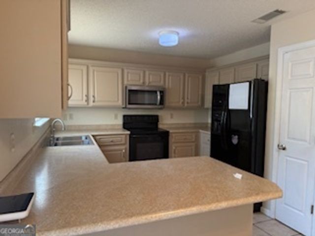 120 Mossydale Lane, Albany, GA 31721