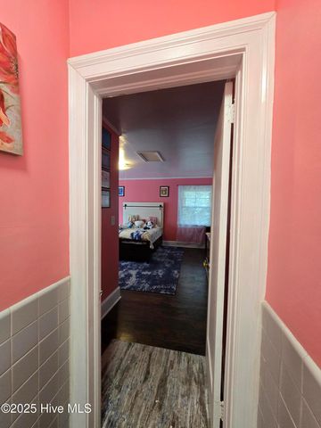 1014 N Independence Street, Kinston, NC 28501