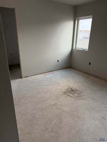 888 VICKSBURG ST, Box Elder, SD 57719