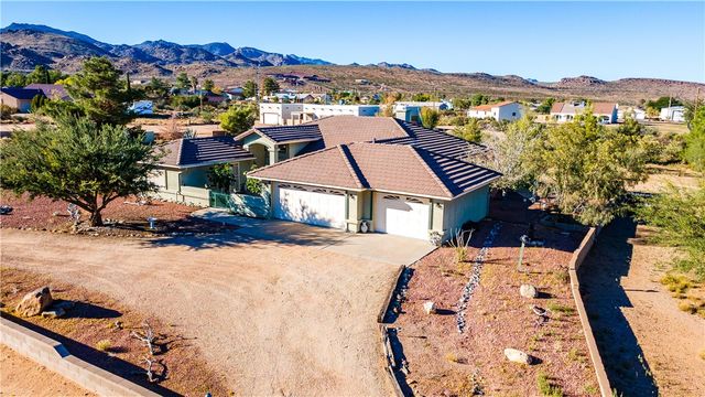 2207 E Greasewood Drive, Kingman, AZ 86409