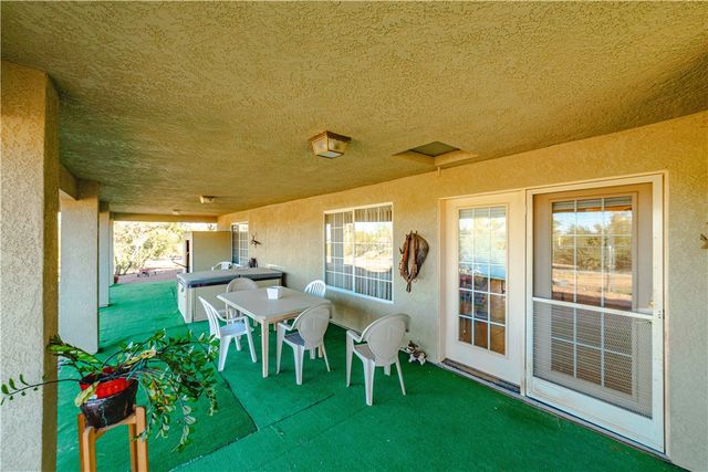 2207 E Greasewood Drive, Kingman, AZ 86409