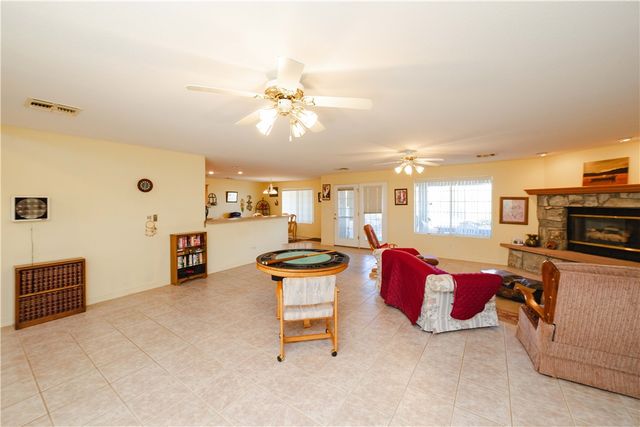 2207 E Greasewood Drive, Kingman, AZ 86409