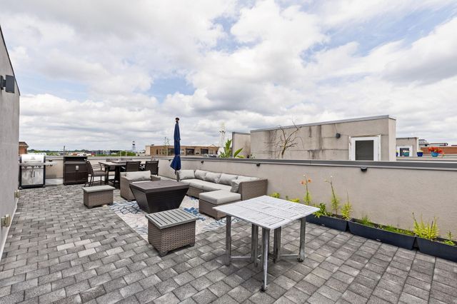 239 Auden Avenue, Columbus, OH 43215