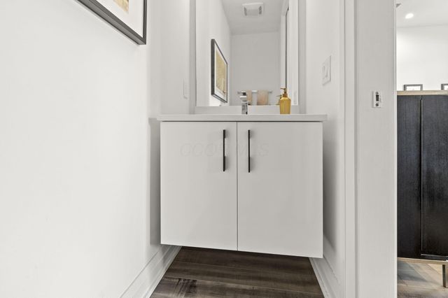 239 Auden Avenue, Columbus, OH 43215