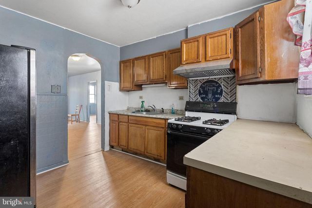 786 SMYLIE RD, Philadelphia, PA 19124