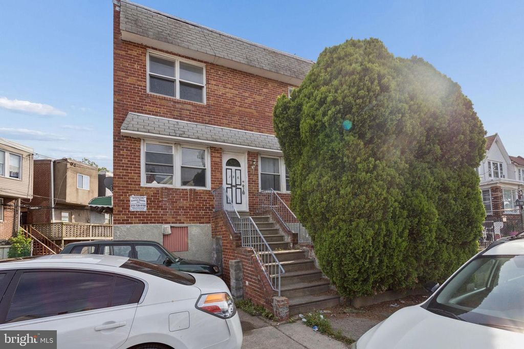 786 SMYLIE RD, Philadelphia, PA 19124