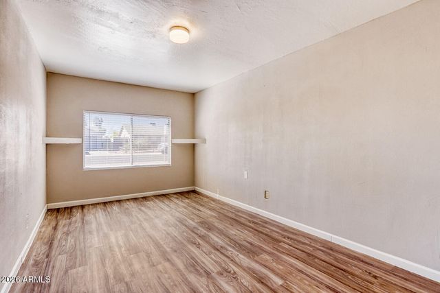 904 W YALE Drive, Tempe, AZ 85283