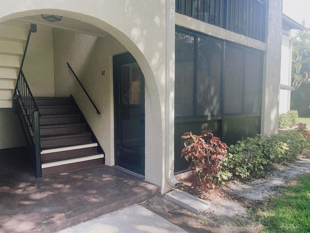 5993 La Pinata Boulevard D1, Greenacres, FL 33463