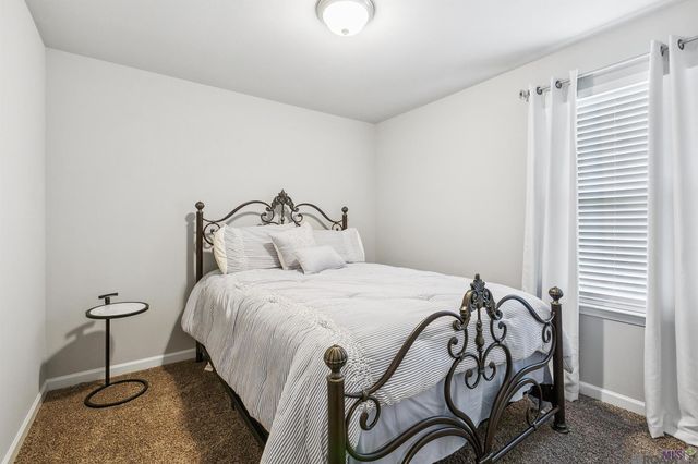 5652 Magnolia De Percy Dr, Carville, LA 70721