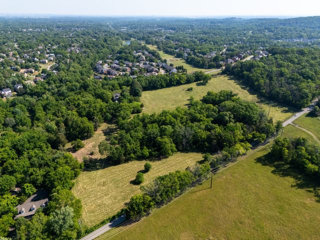 9318 Old Smyrna Rd, Brentwood, TN 37027