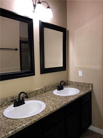 106 Pahala CT B, Bastrop, TX 78602