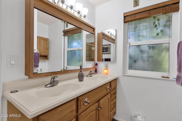 10705 W CAMELOT Circle, Sun City, AZ 85351