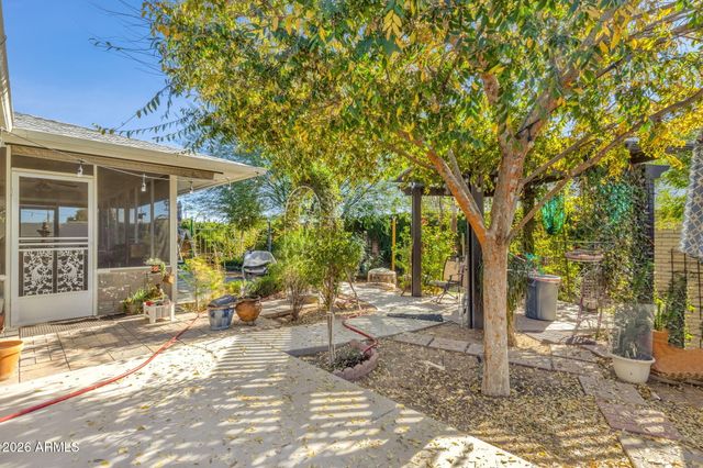 10705 W CAMELOT Circle, Sun City, AZ 85351