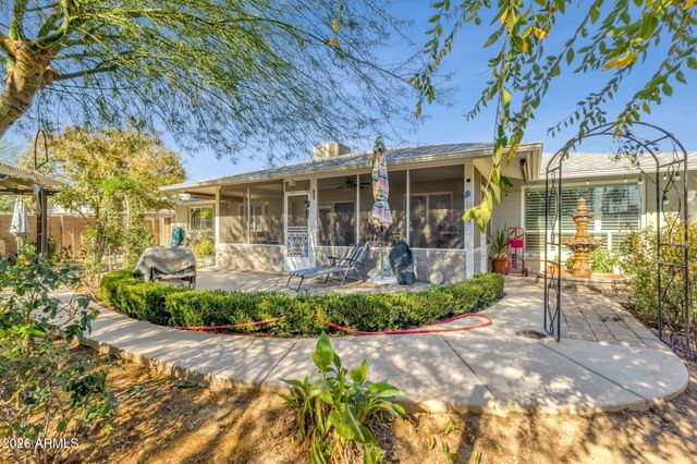 10705 W CAMELOT Circle, Sun City, AZ 85351