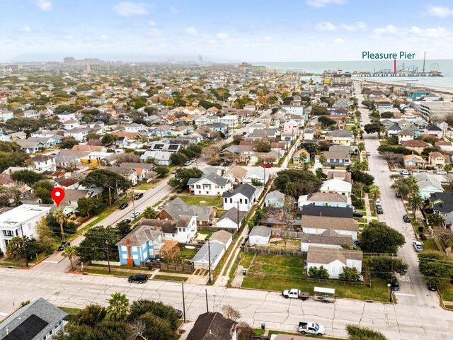 3420 Avenue R Avenue, Galveston, TX 77550
