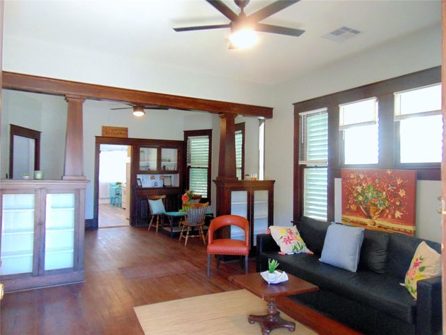 3420 Avenue R Avenue, Galveston, TX 77550