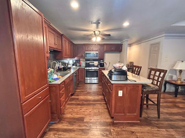11557 Ridgetop Drive, Sherwood, AR 72120