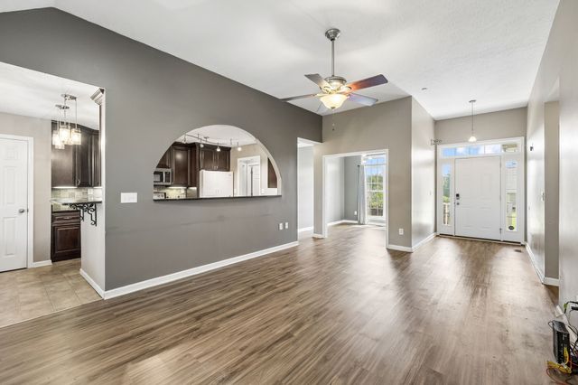 256 Dixie Ln, Pleasant View, TN 37146