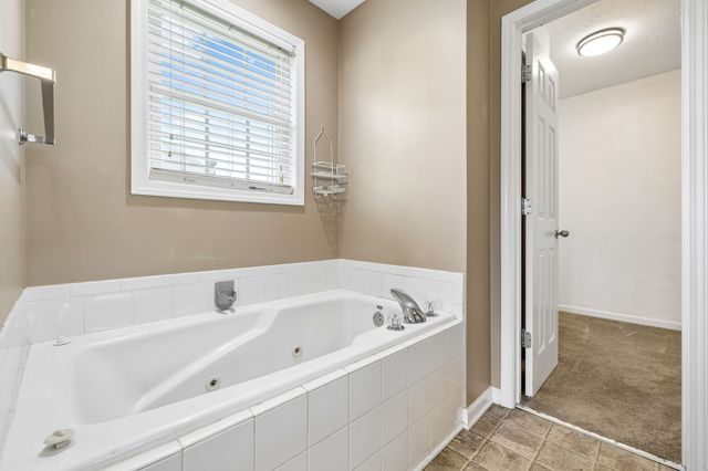 256 Dixie Ln, Pleasant View, TN 37146