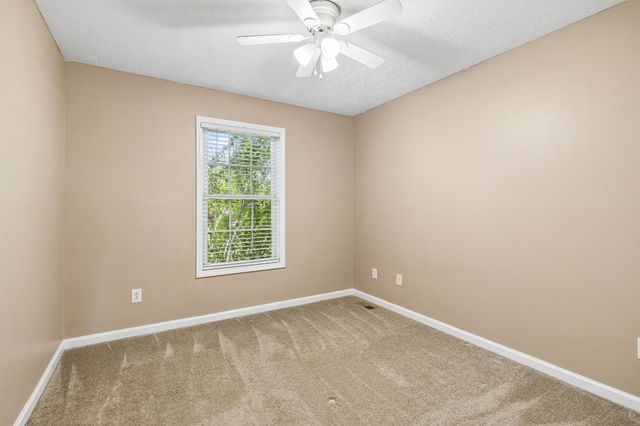 256 Dixie Ln, Pleasant View, TN 37146