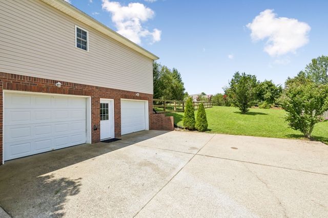 256 Dixie Ln, Pleasant View, TN 37146