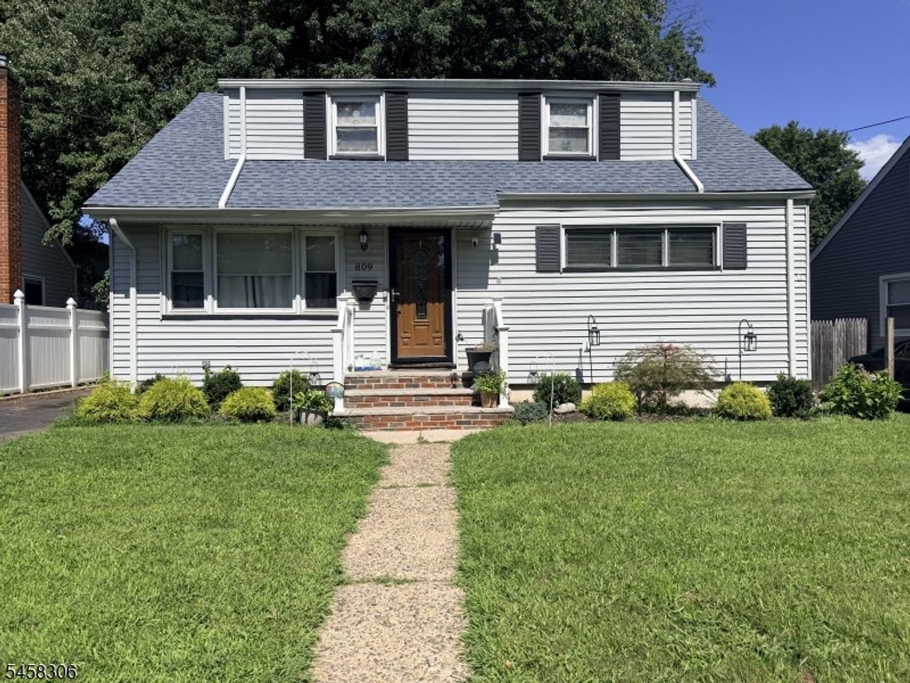 809 Rodgers Ct, Rahway City, NJ 07065 — exterior