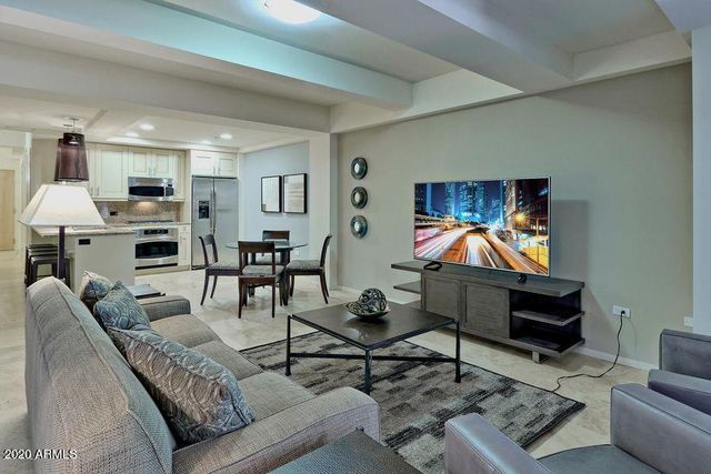 7117 E RANCHO VISTA Drive 3009, Scottsdale, AZ 85251