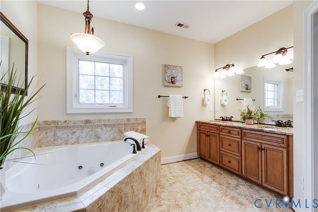 12316 Traylor Field Ln, Ashland, VA 23005