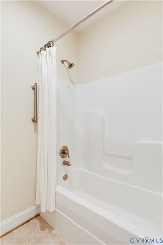 12316 Traylor Field Ln, Ashland, VA 23005