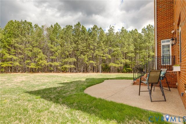 12316 Traylor Field Ln, Ashland, VA 23005