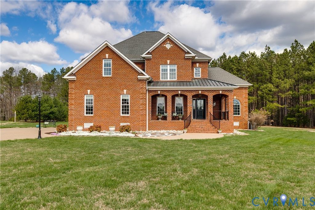 12316 Traylor Field Ln, Ashland, VA 23005