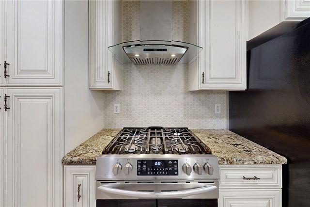 1817 Laura Lane, College Station, TX 77840
