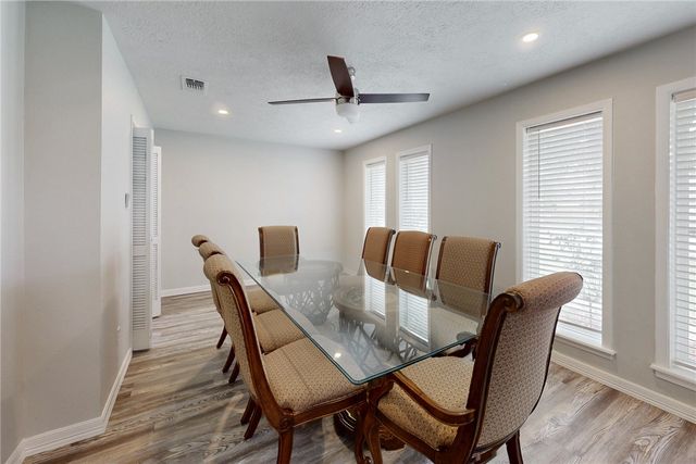 1817 Laura Lane, College Station, TX 77840