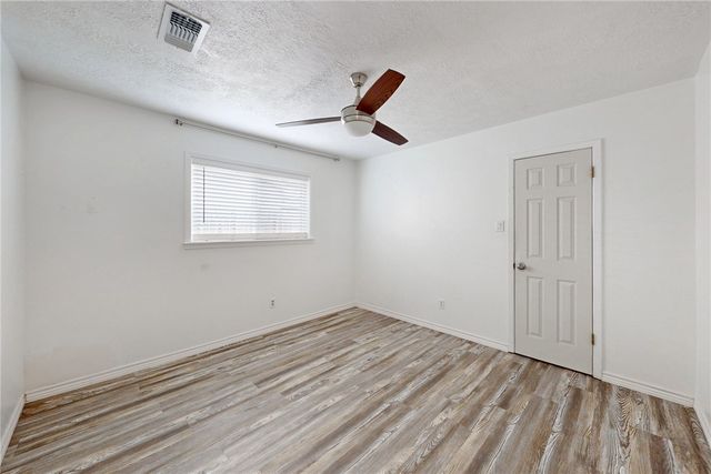 1817 Laura Lane, College Station, TX 77840