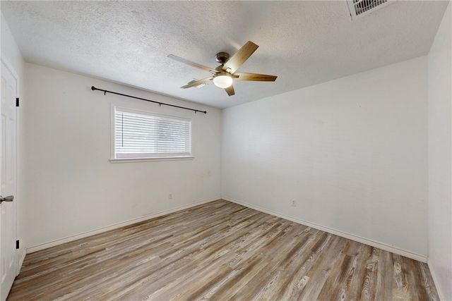 1817 Laura Lane, College Station, TX 77840