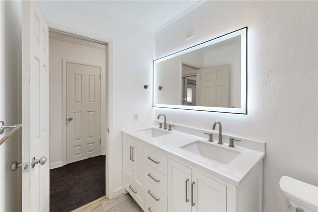 1817 Laura Lane, College Station, TX 77840