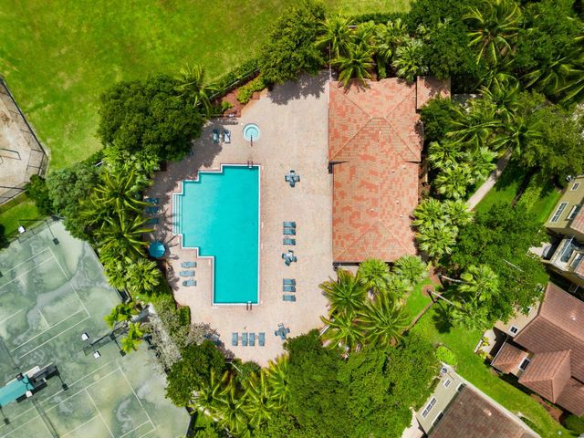 648 NW 127th Avenue, Coral Springs, FL 33071