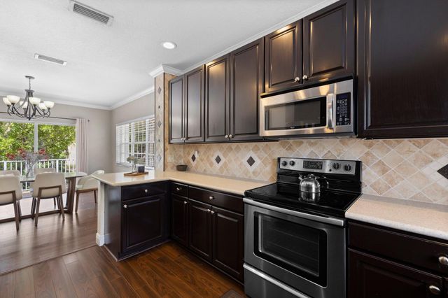 648 NW 127th Avenue, Coral Springs, FL 33071